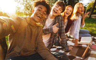 Bipolar Disorder in Adolescents: How to Support Your Teen Through Mood Swings