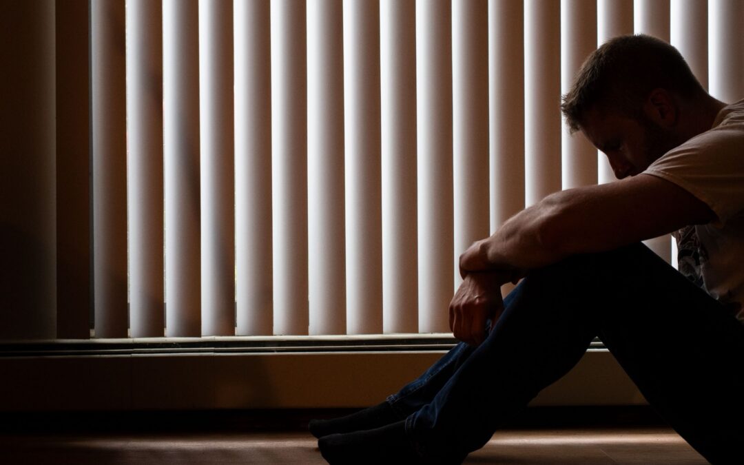 6 Ways Outpatient Treatment Helps Adults Manage Mood Disorders
